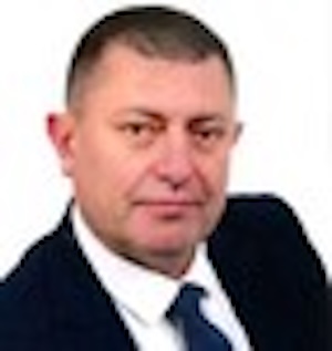 Исмет Салих  Узунов