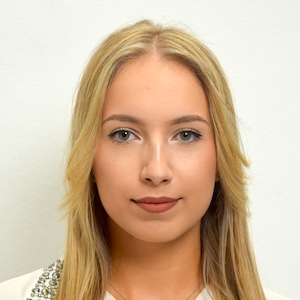 Кристина Бисерова  Стойчева