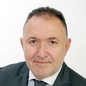 Д-р Емил Кабаиванов