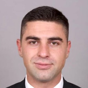 АЛЕКСАНДЪР  АЛЕКСАНДРОВ