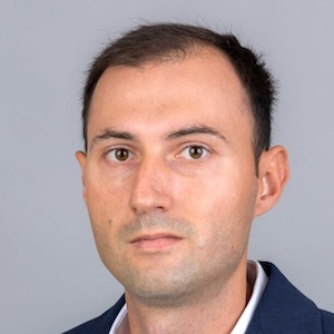 АНТОНИО  АНТОНОВ