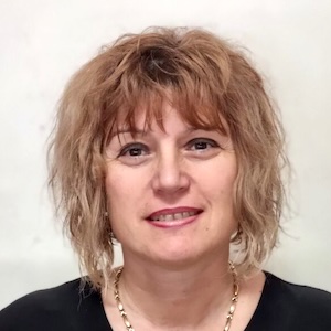 ДИАНА  МЕЧКАРСКА