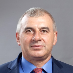 Председател на Общински съвет САЛИХ САЛИХОВ  ОСМАНДЖИКОВ – Сърница