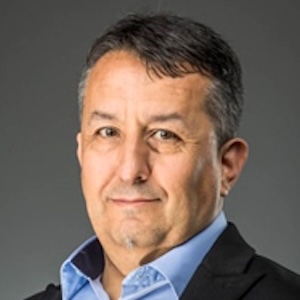 МОМЧИЛ ДИМИТРОВ  ПАНТЕЛЕЕВ