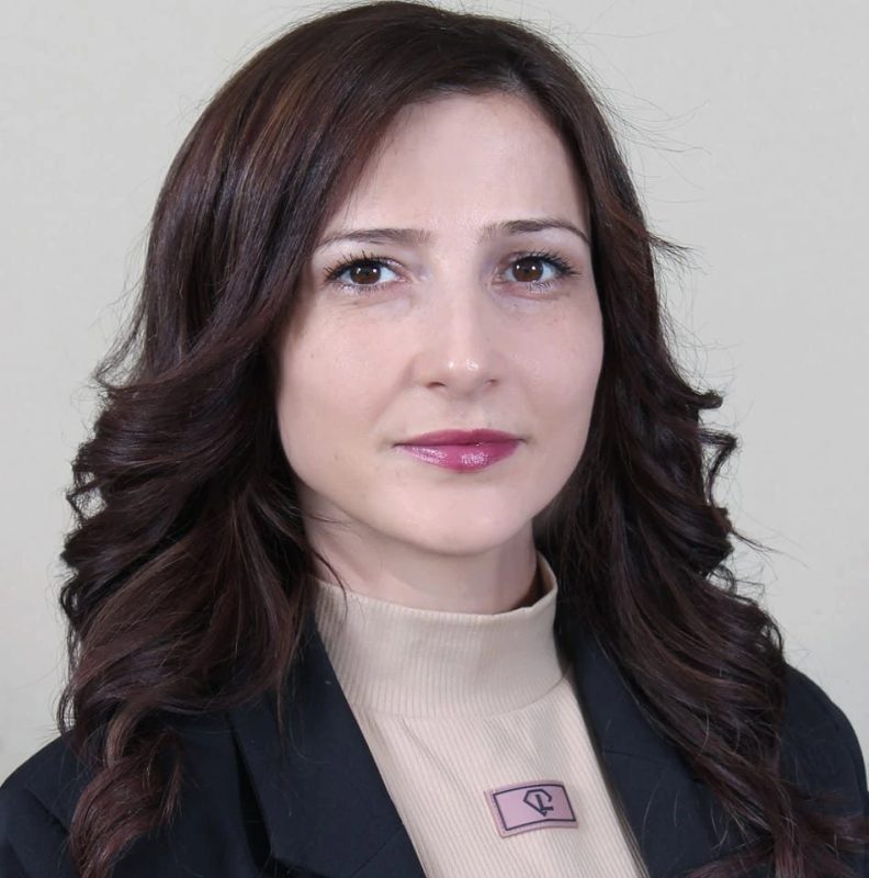 Иванка Николаева Авкова