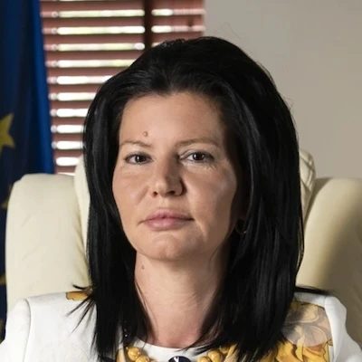 Маринела Георгиева Николова