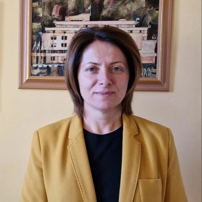 Веселина Миткова Тихомирова