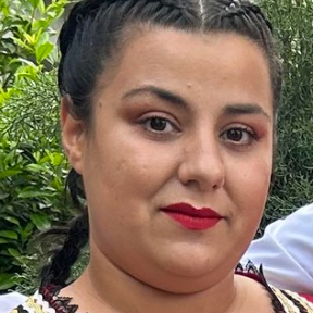 Катя Илиянова Гълъбова