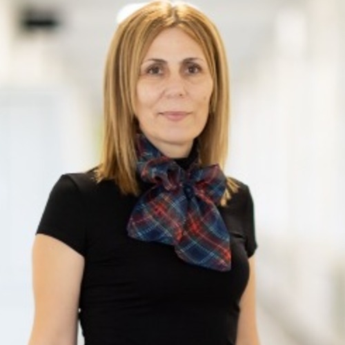 Деяна Пейкова