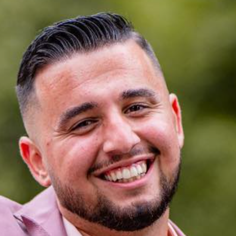 Добромир Петров